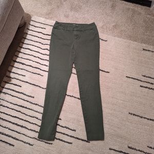 Old Navy Pixie Ankle Pant